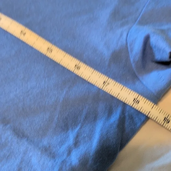 Universal Thread Blue V-Neck Crop Top - Picture 6 of 7